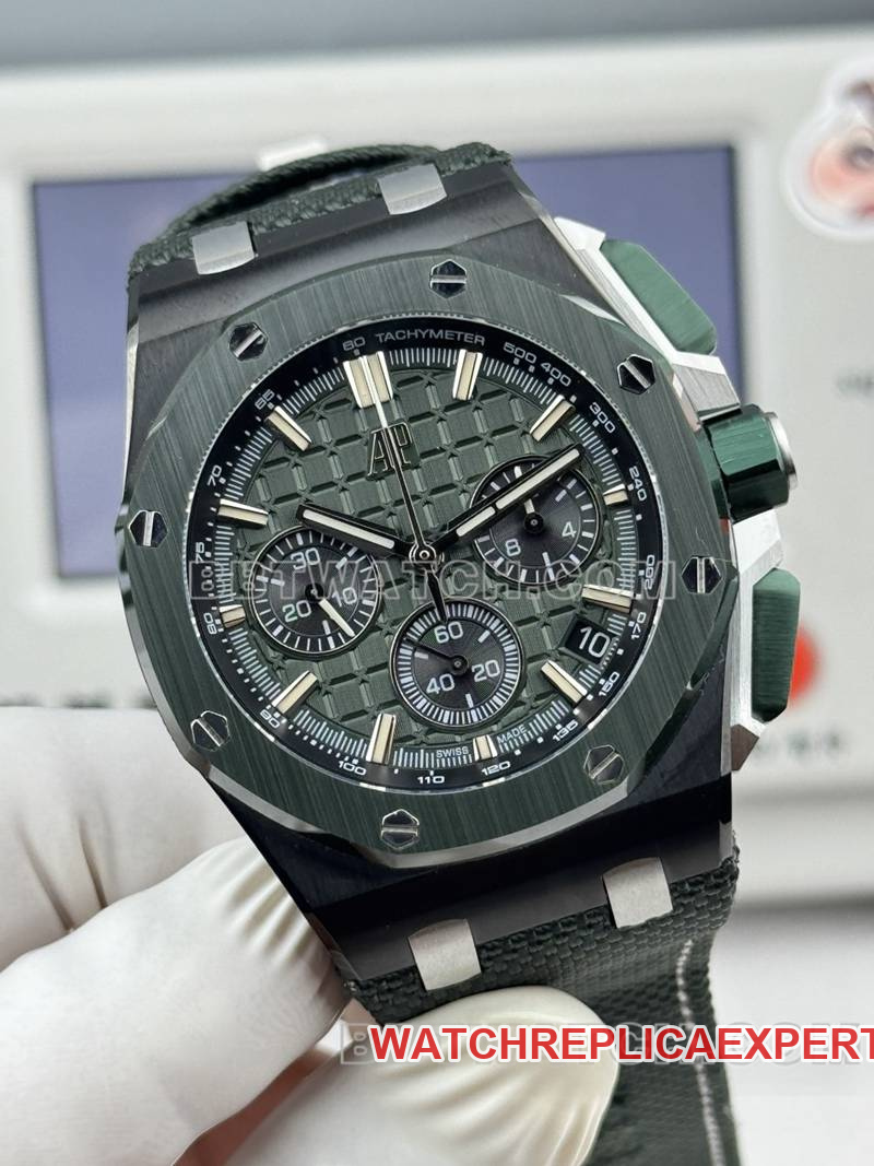 Audemars Piguet watch LS factory Royal Oak offshore type 43MM green dialchronograph mechanical rubber model 26420front live photo