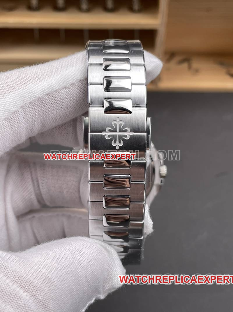 Patek Philippe collectible watch DDF factory Nautilusblue dial41mm mechanical steel bracelet model 5811braceletlive photos