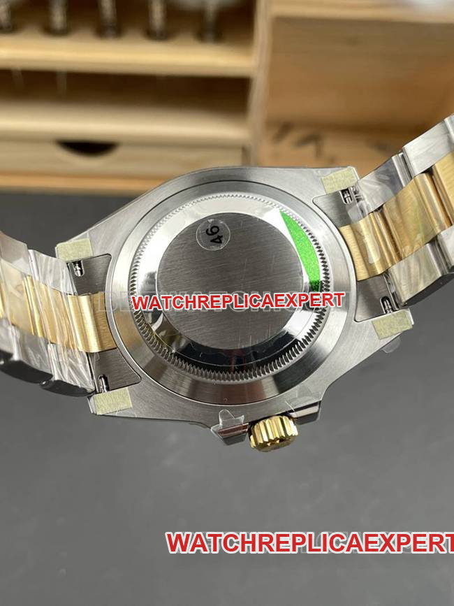 Rolex1:1replica watch VS FactorySubmariner41mmblack dial3235mechanical movement gold steel bracelet caseback live photo