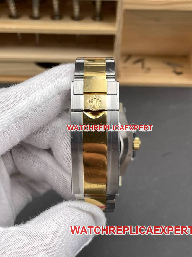 Rolex1:1replica watch VS FactorySubmariner41mmblack dial3235mechanical movement gold steel bracelet braceletlive photos