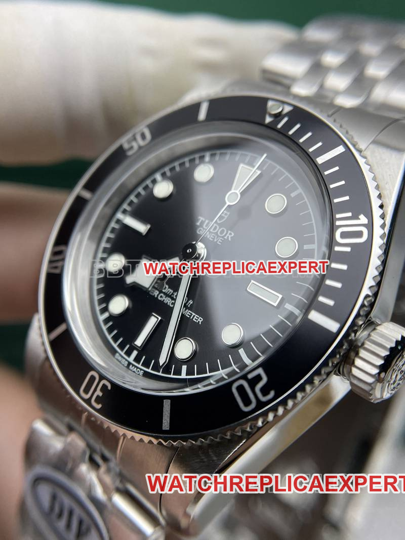 Tudor collectible watch DIF factory Biwan 41mm black dial mechanical steel bracelet model side live photo