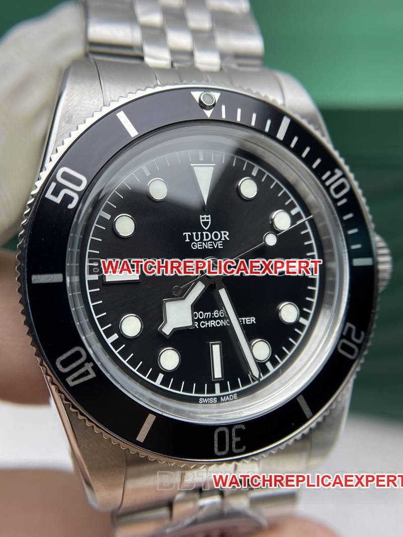 Tudor collectible watch DIF factory Biwan 41mm black dial mechanical steel bracelet front live photo
