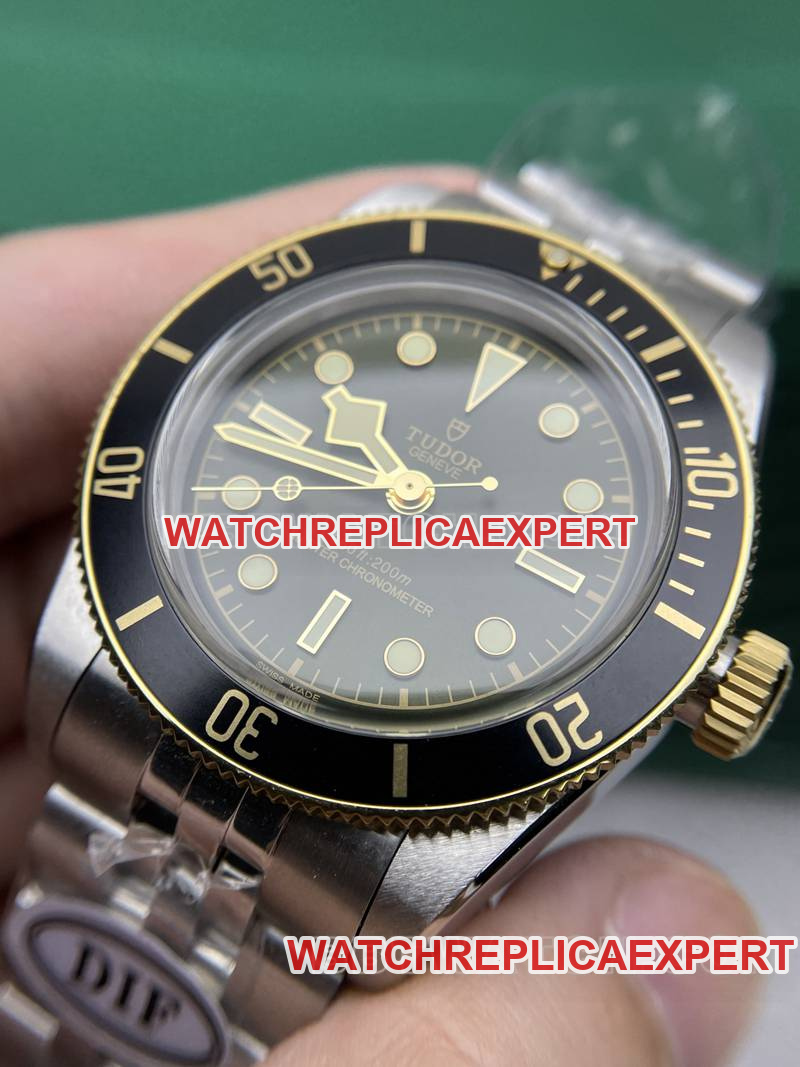 Tudortop-tier watch DIF factory Biwan 41mm green dial mechanical steel bracelet model front live photo
