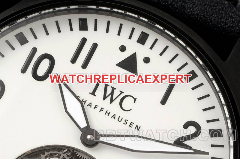 IWC's collectible watch RMS factory pilot white dial black shell tourbillon mechanical leather strap model front live photo