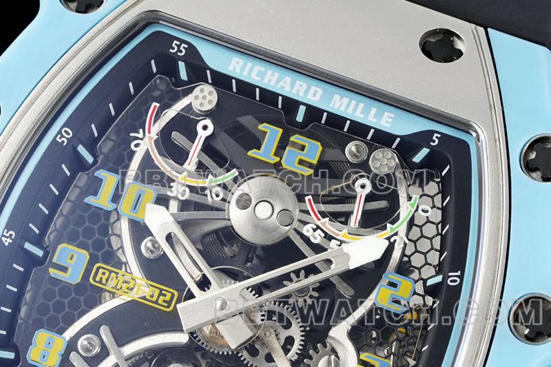 Richard Mille's collectible watch hollow dial tourbillon mechanical black rubber model RM 21-02front live photo