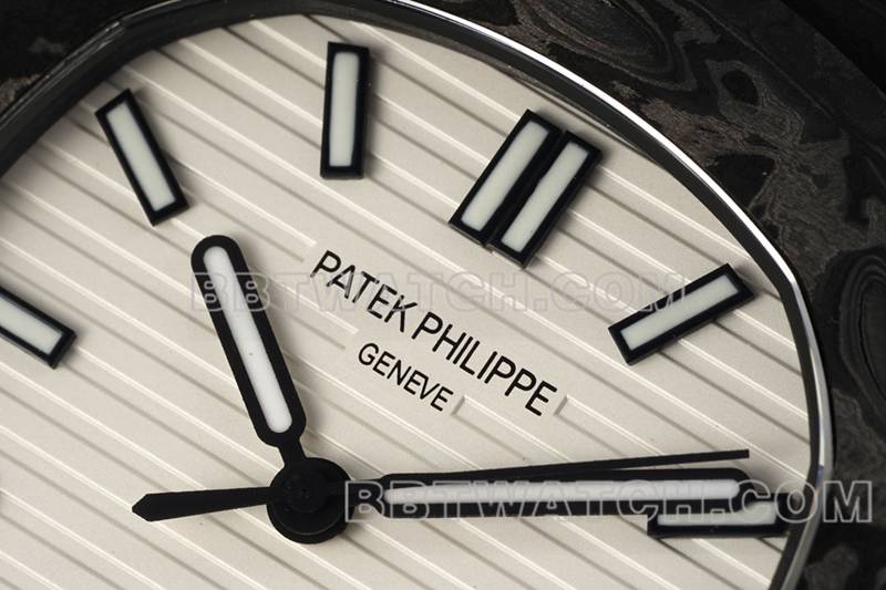 Patek Philippe collectible watch DIW factory Nautilus white dial carbon fiber mechanical steel bracelet model 5711front live photo