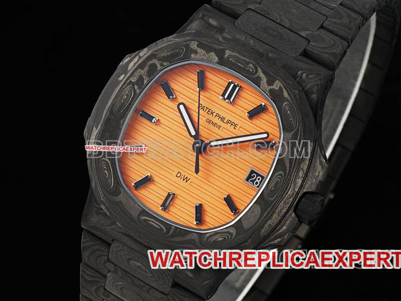 Patek Philippetop-tier watch DIW factory Nautilus orange plate carbon fiber mechanical steel bracelet model 5711front live photo