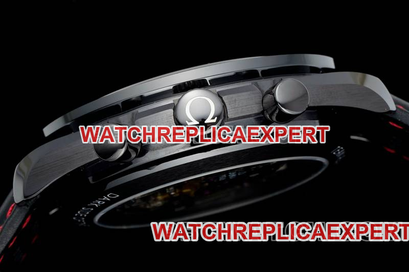 Omega's collectible watch BLS factory Speedmaster full ceramic red needle mechanical rubber model side live photo