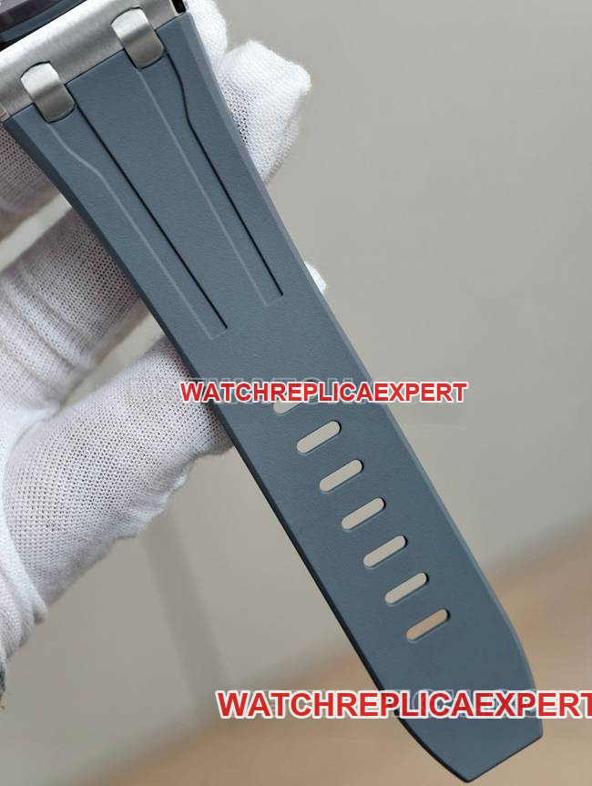Audemars Piguettop-tier watch APS factory Royal Oak offshore gray plate mechanical rubber model 26420braceletlive photos