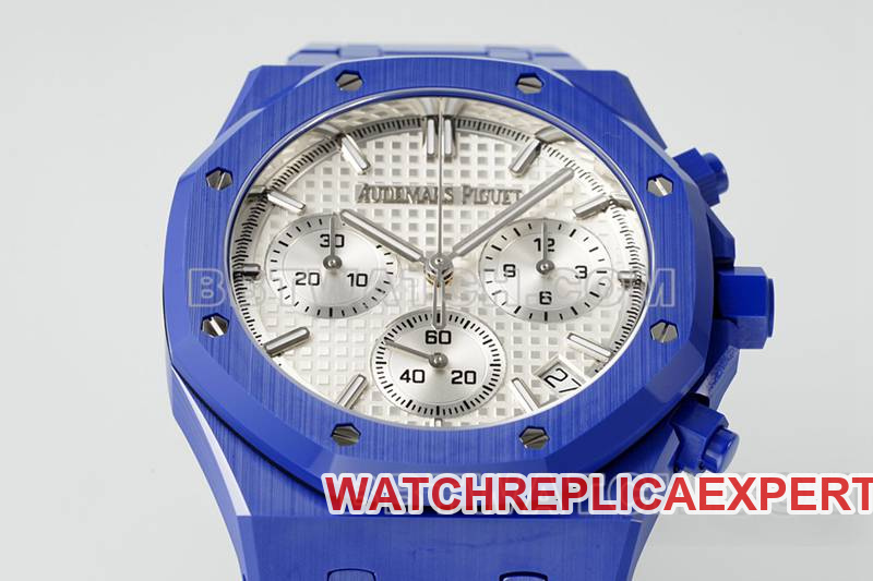 Audemars Piguet collectible watch APS factory Royal Oak silver white dial mechanical blue steel bracelet model 26240front live photo