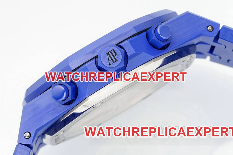 Audemars Piguet collectible watch APS factory Royal Oak silver white dial mechanical blue steel bracelet model 26240side live photo