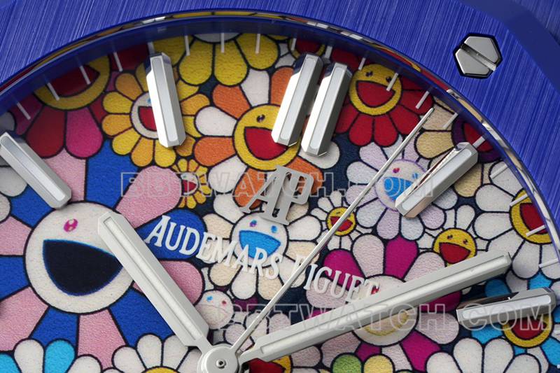 Audemars Piguet collectible watch APS factory Royal Oak flower pattern dial blue ceramicsteel bracelet model 15500front live photo