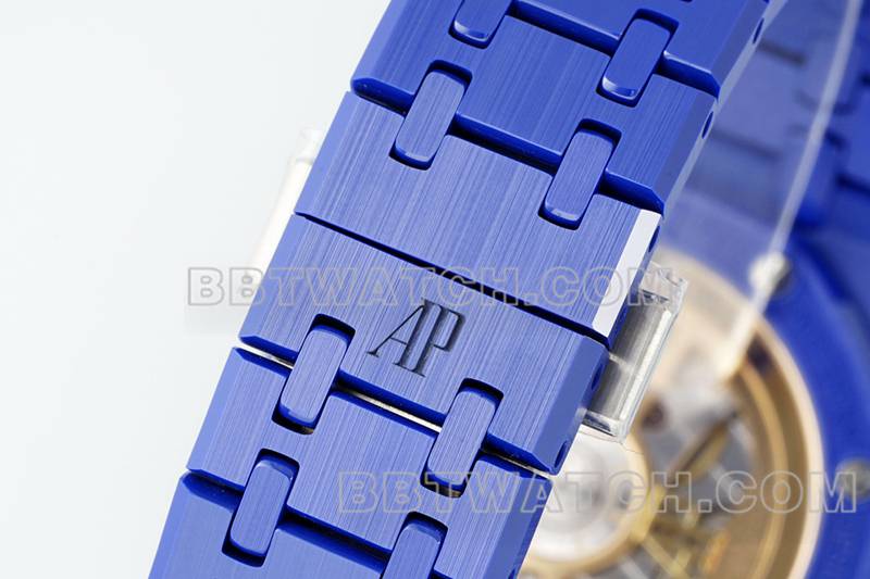 Audemars Piguet collectible watch APS factory Royal Oak flower pattern dial blue ceramicsteel bracelet model 15500braceletlive photos