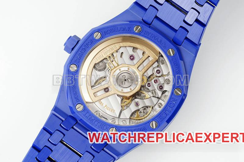 Audemars Piguet collectible watch APS factory Royal Oak flower pattern dial blue ceramicsteel bracelet model 15500caseback live photo