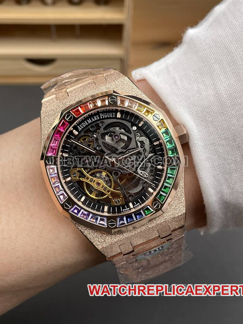 Audemars Piguet watch THB factory Royal Oak rainbow diamond bezel frost gold rose goldsteel bracelet model 15412front live photo