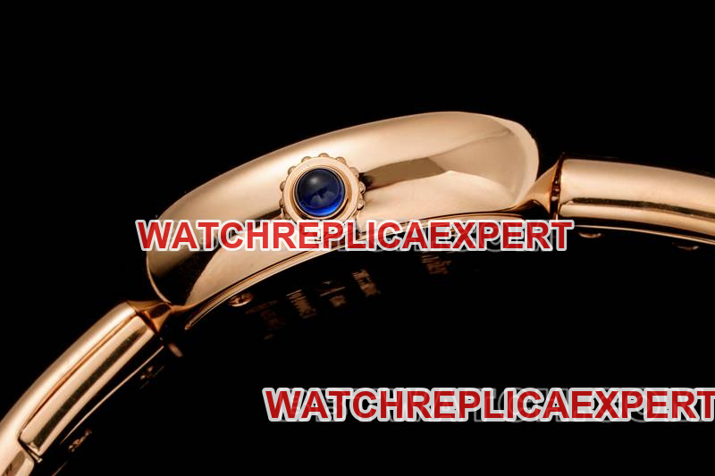 Cartier collectible watch BLS factory bathtub 15 size quartzrose gold bracelet watch side live photo