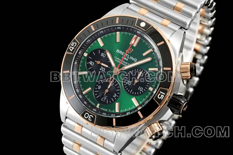 Breitling watch TF factory mechanical chronographgreen dial 44mm gold steel bracelet front live photo