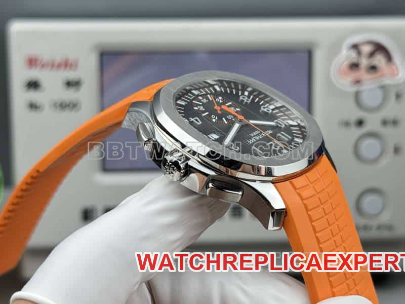 1:1replica watch Patek PhilippeP1 factory grenade black dial mechanical orange rubber model 5968side live photo