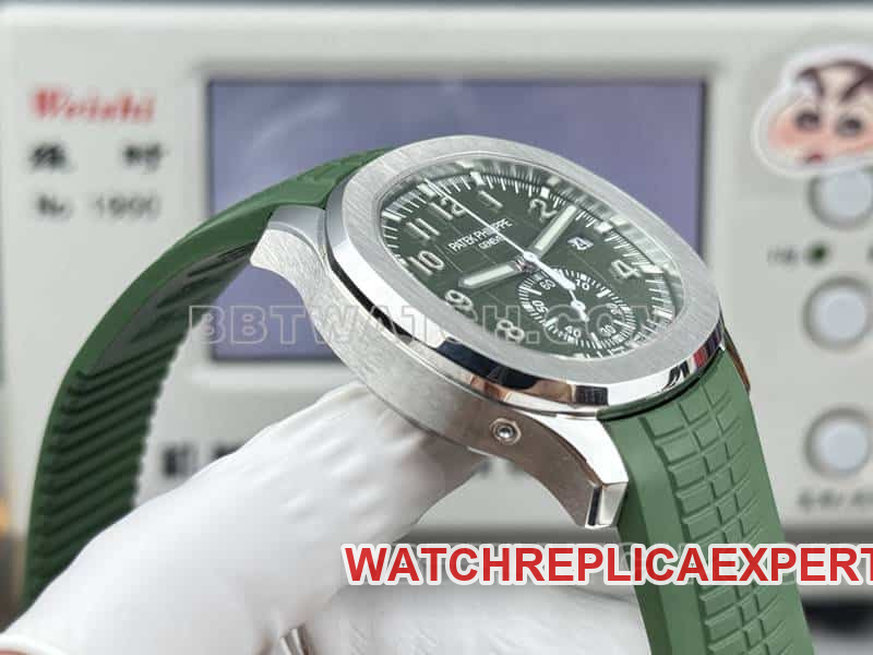 collectible watch Patek PhilippeP1 factory grenade green dial mechanical green rubber model 5968side live photo