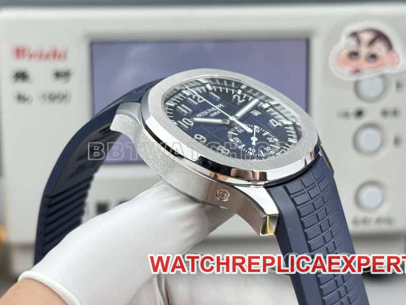 top-tier watch Patek PhilippeP1 factory grenade blue dial mechanical blue rubber model 5968side live photo