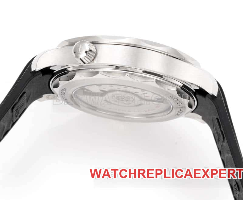 Omegatop-tier watch OR factory Seamaster 300m black dial mechanical black rubber model side live photo