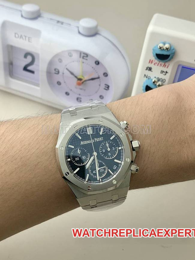 top-tier watch Royal OakBLS factory Audemars Piguetblue dial mechanical 26420front live photo