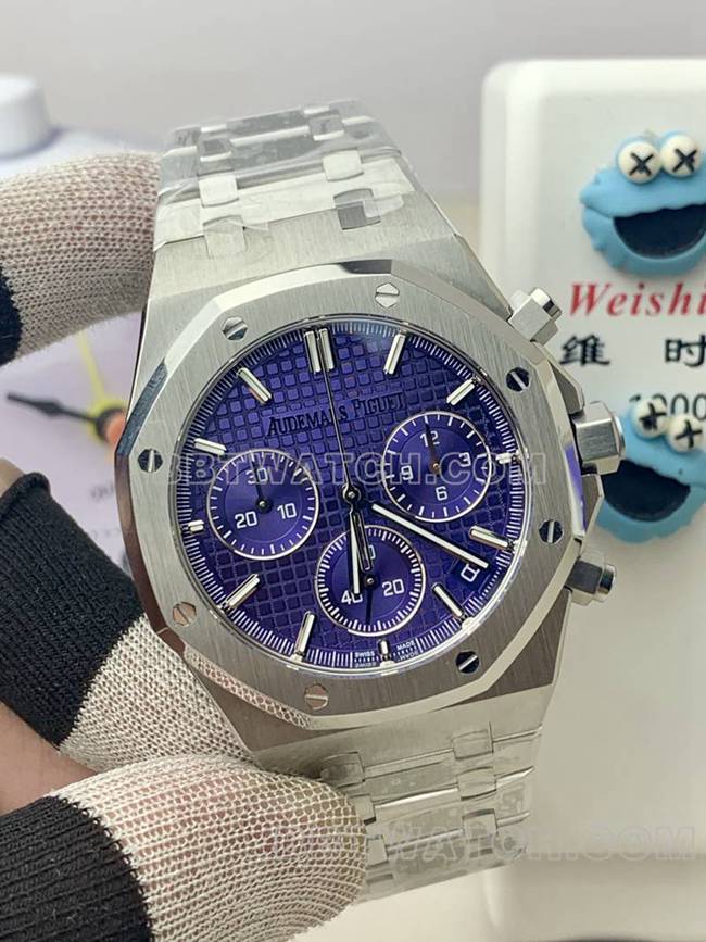 Watch Royal OakBLS Factory Audemars Piguet Purple Disc Mechanical 26420front live photo