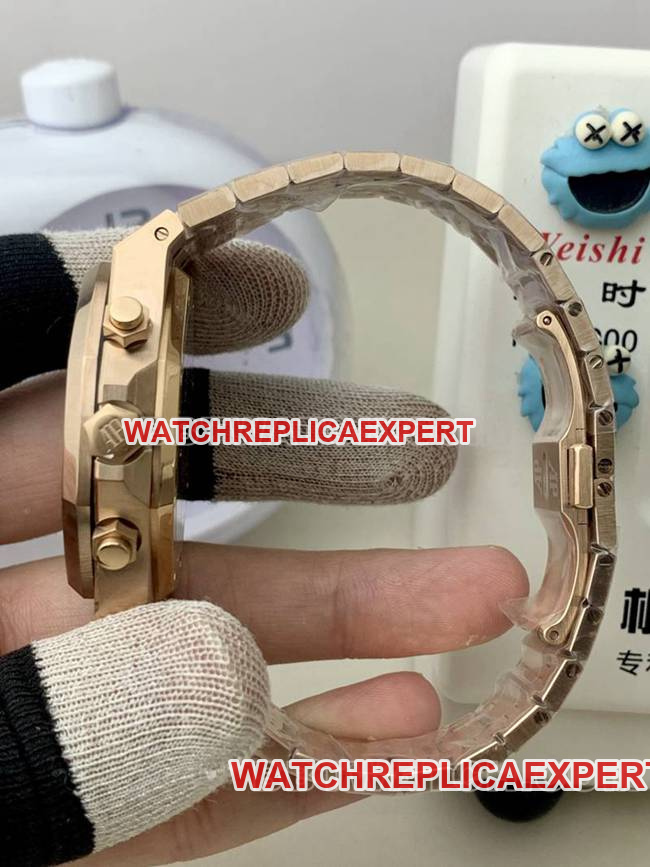 top-tier watch Audemars PiguetBLS factory Royal Oakrose goldblack dial mechanical 26420side live photo