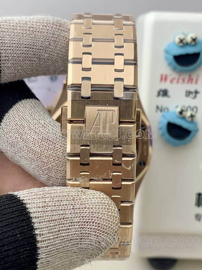 top-tier watch Audemars PiguetBLS factory Royal Oakrose goldblack dial mechanical 26420braceletlive photos
