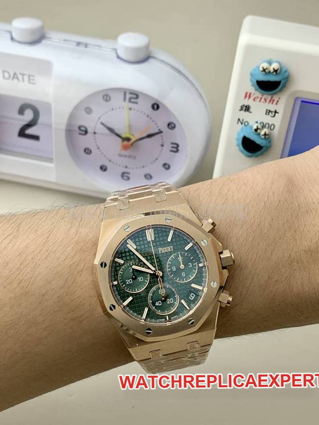1:1replica watch Audemars PiguetBLS factory Royal Oakrose goldgreen dial mechanical 26420front live photo