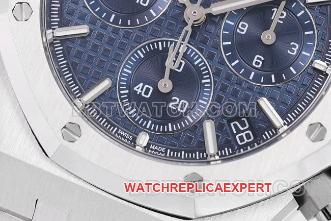 Watch ZF Factory Audemars Piguet Royal Oak Blue Dial Mechanical 26240 - Front Real Shot
