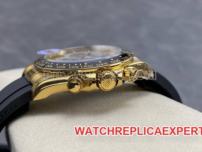Watch: Daytona from UFO Factory—Rolex Gold Case with Meteorite Dial, 4131 Mechanical Movement—Side View Photos