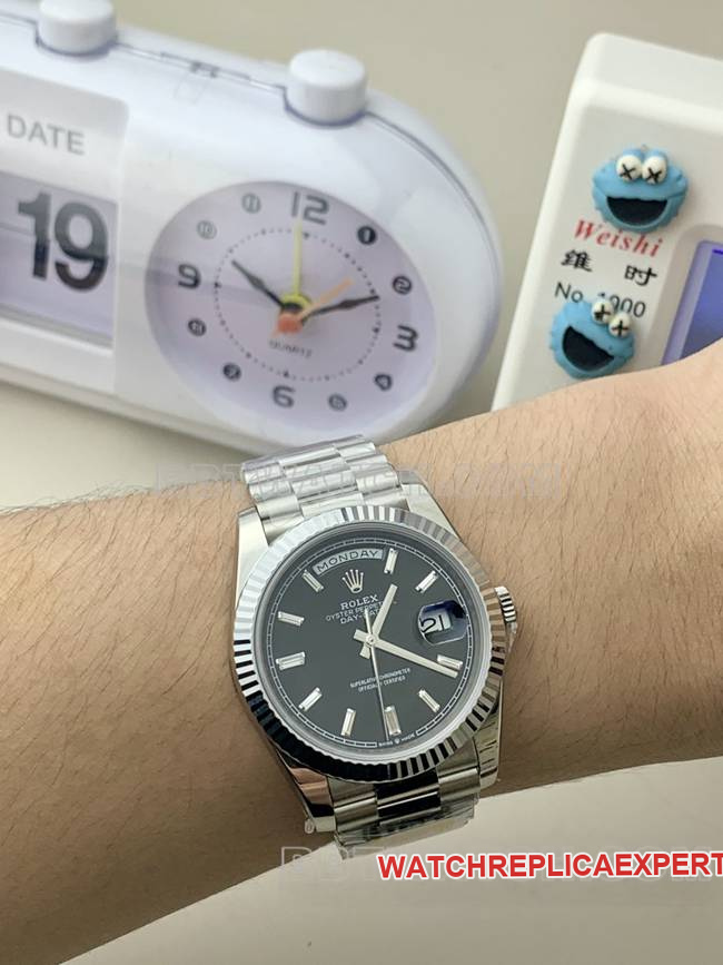 collectible watch PPM factory Rolex Day-Date mechanical black dialfront live photo