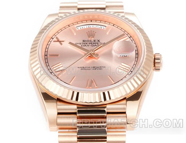 collectible watch Day-DatePPM factory Rolex mechanical pink dial Roman numerals rose goldfront live photo