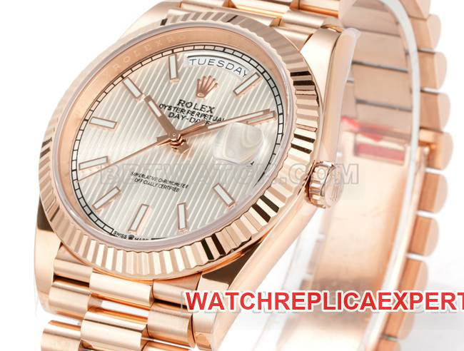 watch Rolexrose goldPPM factory Day-Date mechanical silver dialfront live photo