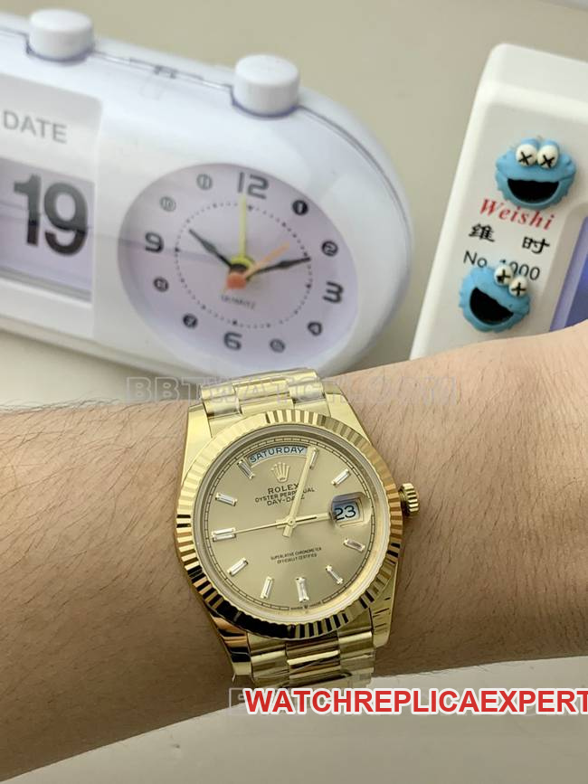 collectible watch Rolexyellow goldPPM factory Day-Date mechanical gold plate front live photo