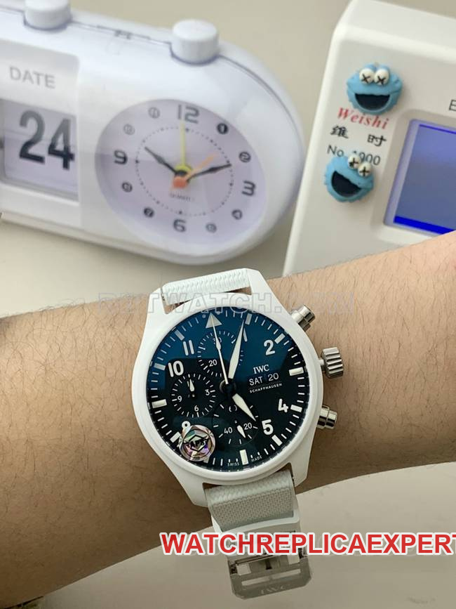 top-tier watch IWCAPS factory pilot black dialchronograph white ceramic mechanical front live photo