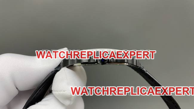 top-tier watch CartierMLF factory Santos hollow disc mechanical leather strap model side live photo