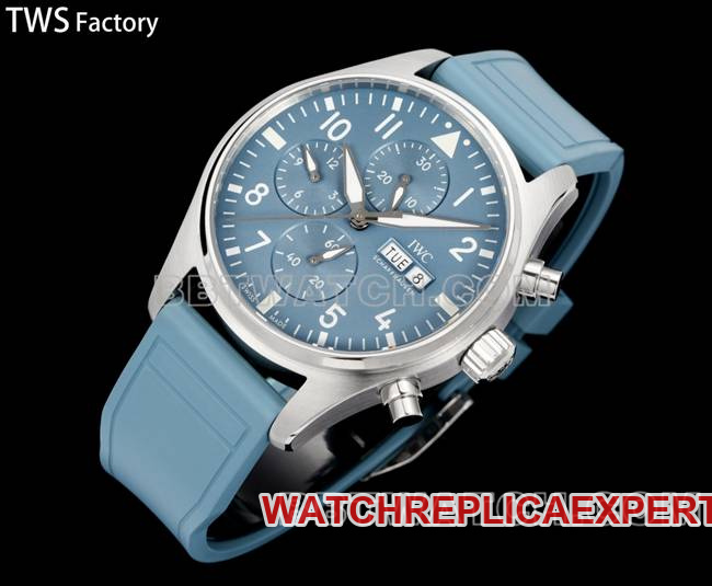 collectible watch pilot TWS factory IWC light blue dial rubber model front live photo