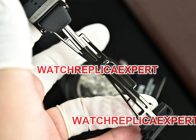 top-tier watch Royal OakDiW factory Audemars Piguet carbon fiber red needle 15500clasplive photos