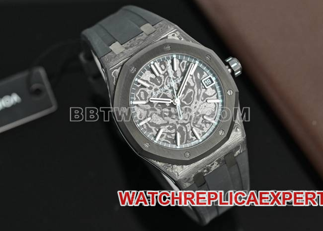 collectible watch Royal OakDiW factory Audemars Piguet carbon fiber blue needle 15500front live photo