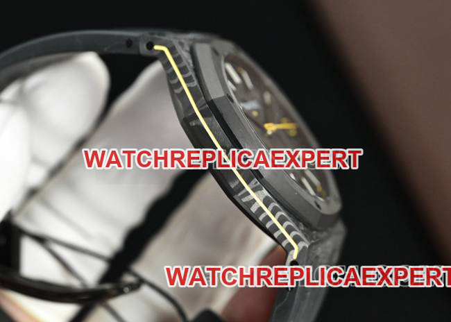 1:1replica watch Royal OakDiW factory Audemars Piguet carbon fiber yellow needle 15500side live photo