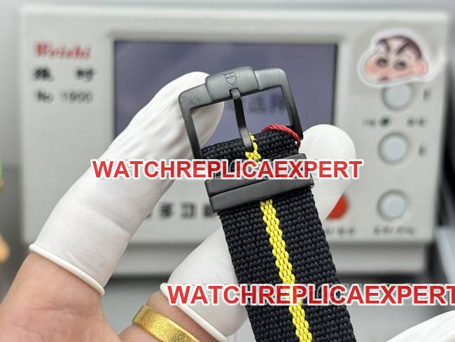 watch collar submersible V+ factory Tudor yellow 7750 mechanical clasplive photos