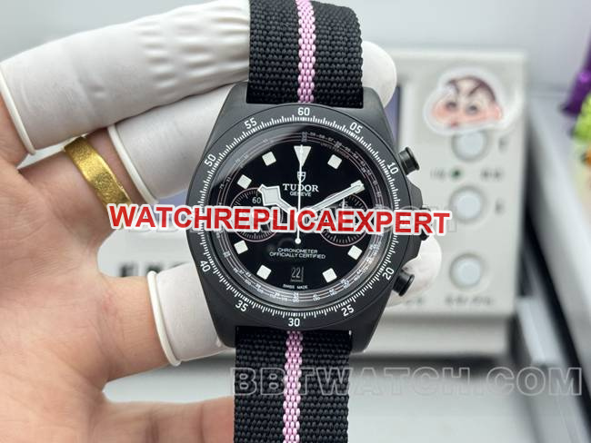 collectible watch submersible V+ factory Tudor purple 7750 mechanical front live photo