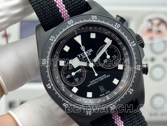 collectible watch submersible V+ factory Tudor purple 7750 mechanical front live photo