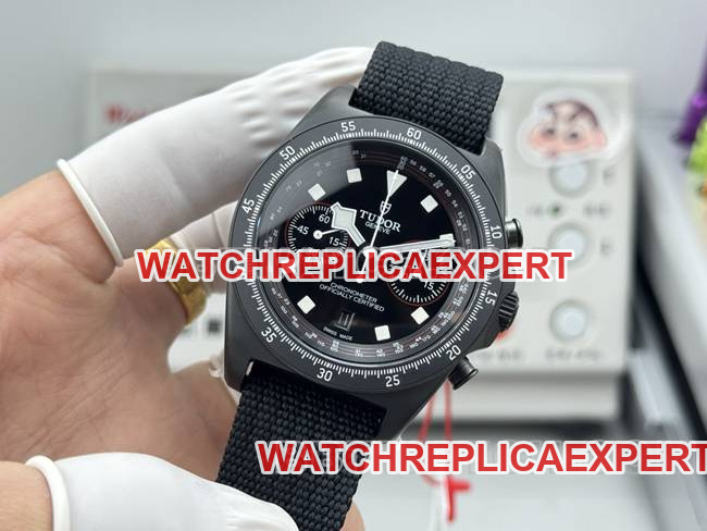 top-tier watch collar submersible V+ factory Tudor white 7750 mechanical front live photo