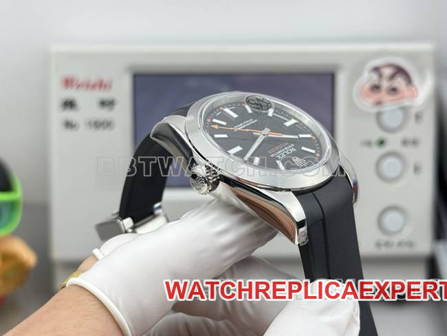 top-tier watch magnetic type VS FactoryRolexblack dial black rubber model side live photo