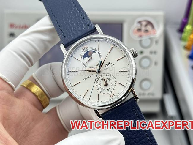 collectible watches Portofino GR factory Universal white disk blue belt models front real picture