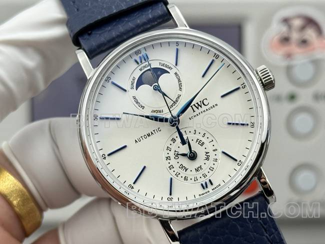 watch Portofino GR factory IWC white dial blue needle blue leather strap model front live photo