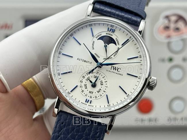 watch Portofino GR factory IWC white dial blue needle blue leather strap model front live photo